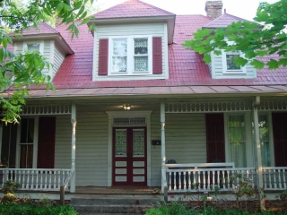 Red shingle roof in Kings Mountain, NC, in 2012